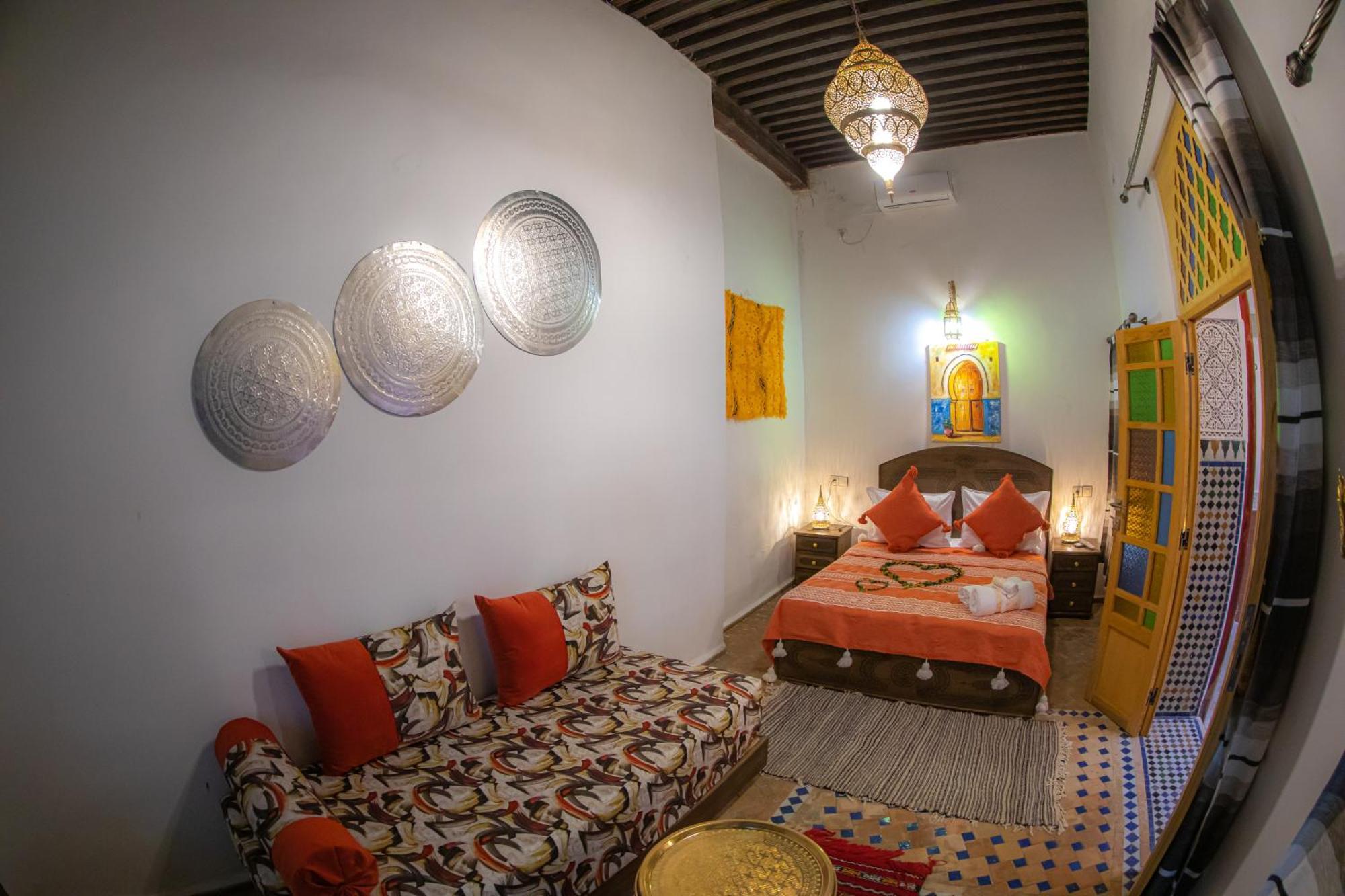 Riad Sekaya Fez Luaran gambar