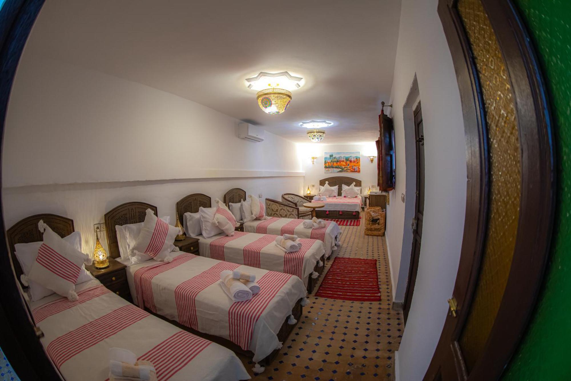 Riad Sekaya Fez Luaran gambar